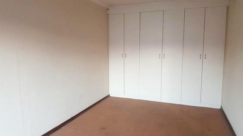 To Let 1 Bedroom Property for Rent in Marlands Gauteng