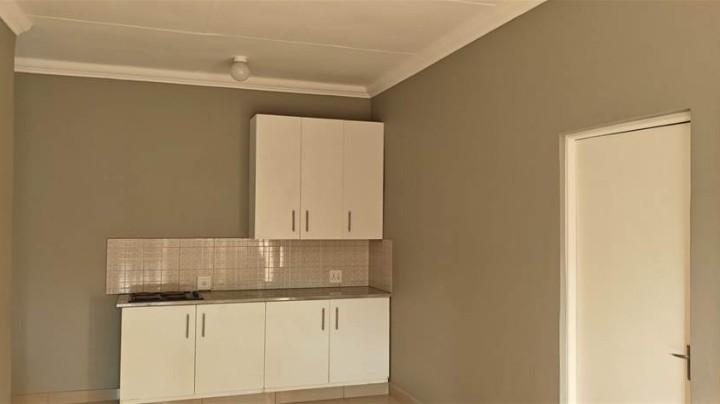 To Let 2 Bedroom Property for Rent in Sandton Gauteng