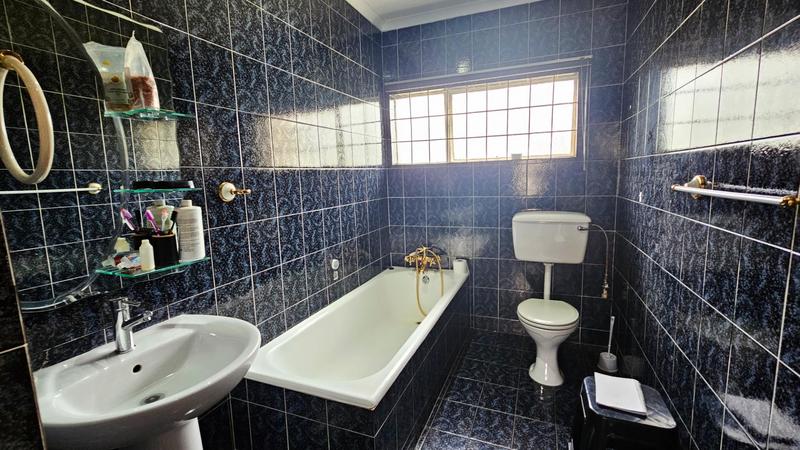 3 Bedroom Property for Sale in Eastleigh Gauteng