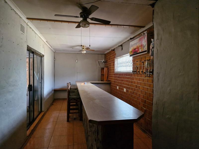 5 Bedroom Property for Sale in Birchleigh Gauteng