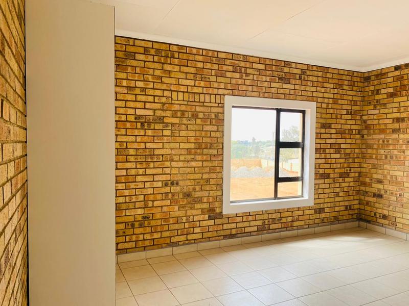 2 Bedroom Property for Sale in Lambton Gardens Gauteng