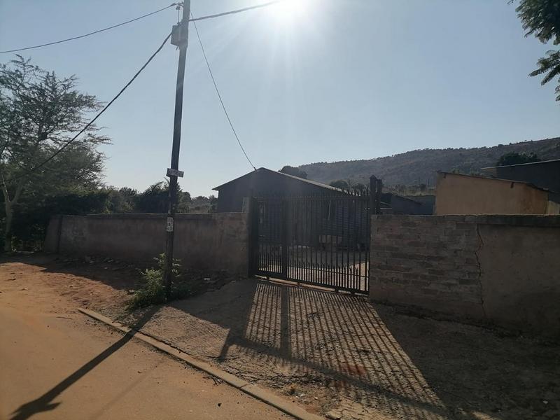 10 Bedroom Property for Sale in Mamelodi Gauteng