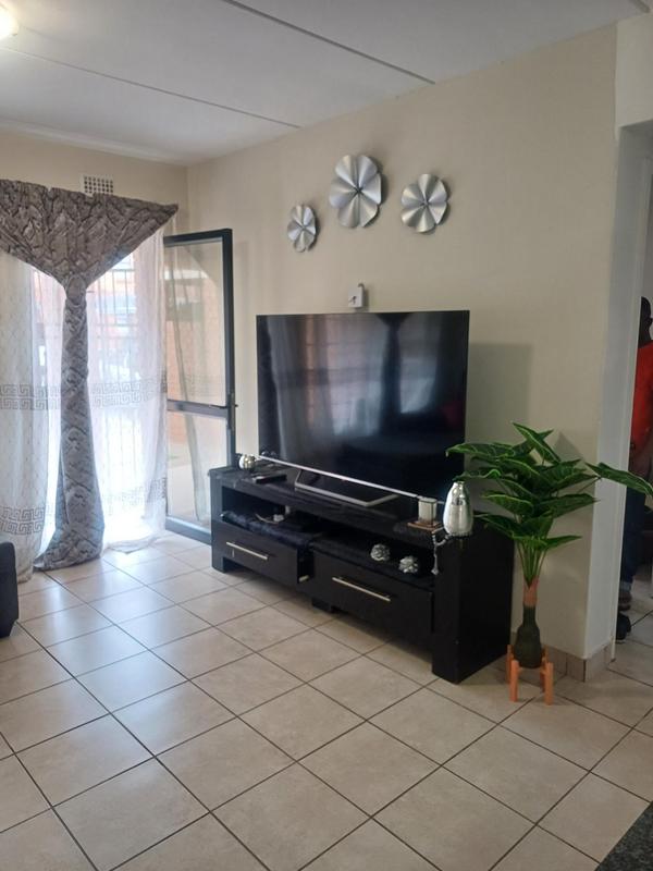 2 Bedroom Property for Sale in Pretoria East Gauteng