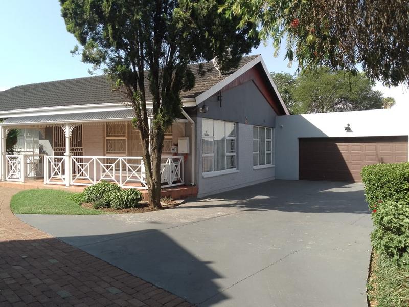 3 Bedroom Property for Sale in Petersfield Gauteng