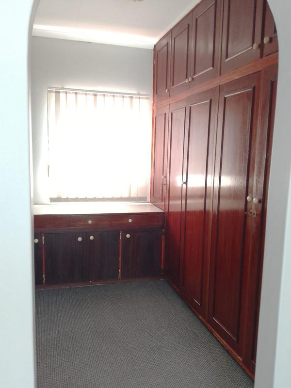 3 Bedroom Property for Sale in Petersfield Gauteng