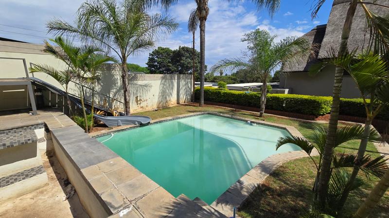 4 Bedroom Property for Sale in Florauna Gauteng