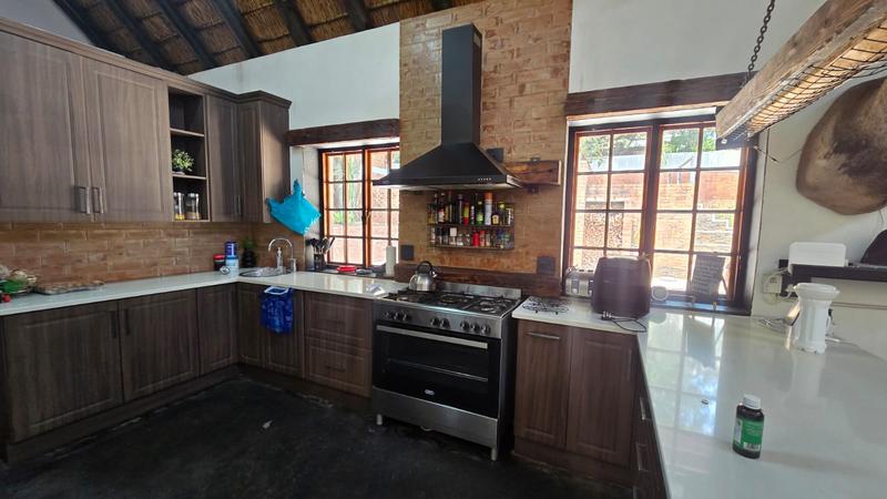 4 Bedroom Property for Sale in Florauna Gauteng