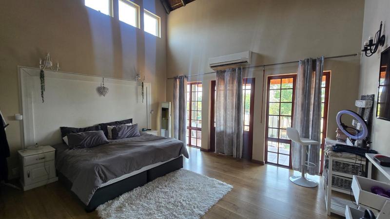 4 Bedroom Property for Sale in Florauna Gauteng