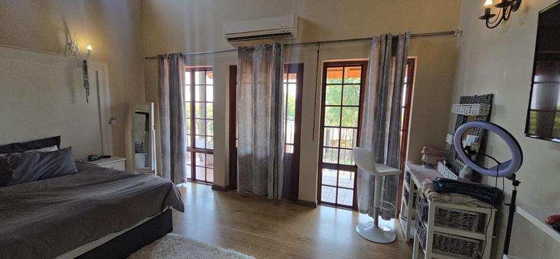 4 Bedroom Property for Sale in Florauna Gauteng