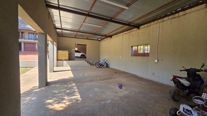 4 Bedroom Property for Sale in Florauna Gauteng