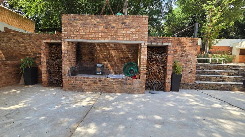 4 Bedroom Property for Sale in Florauna Gauteng