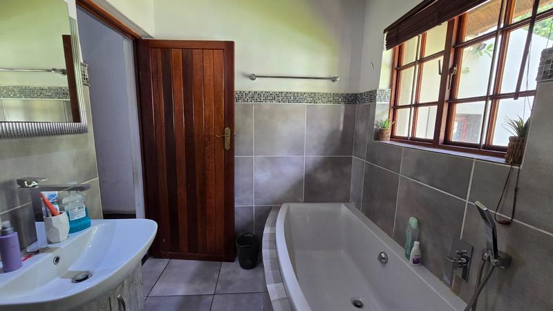 4 Bedroom Property for Sale in Florauna Gauteng