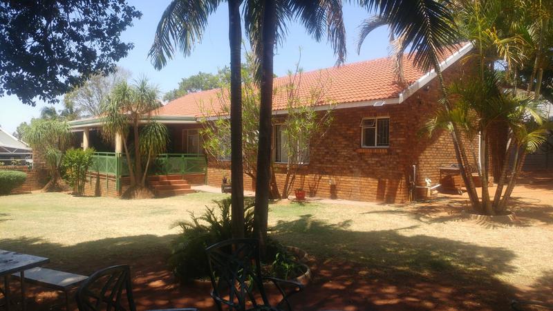 4 Bedroom Property for Sale in Ninapark Gauteng