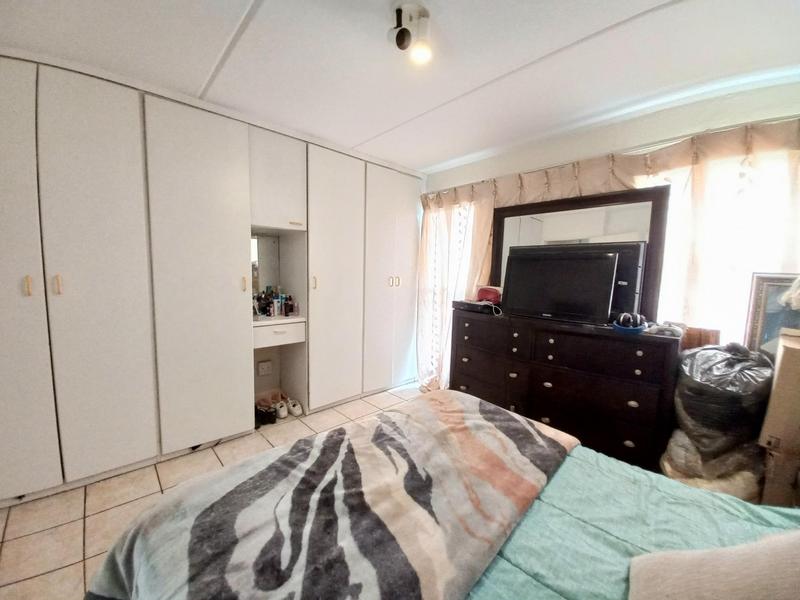 3 Bedroom Property for Sale in Marais Steyn Park Gauteng