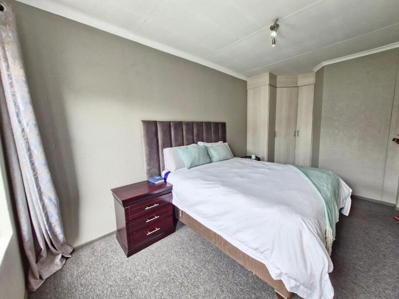 To Let 3 Bedroom Property for Rent in Honeydew Gauteng
