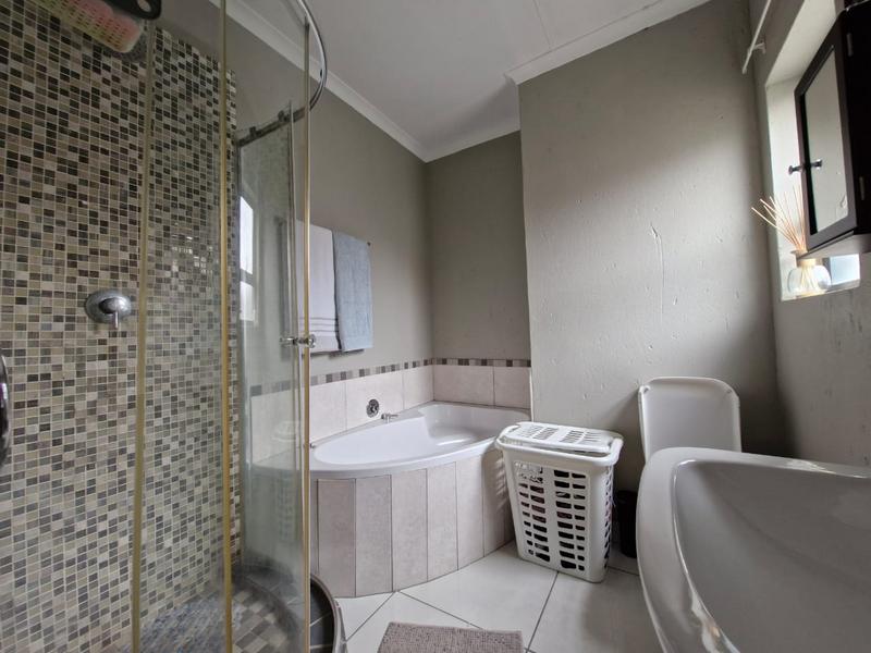 To Let 3 Bedroom Property for Rent in Honeydew Gauteng