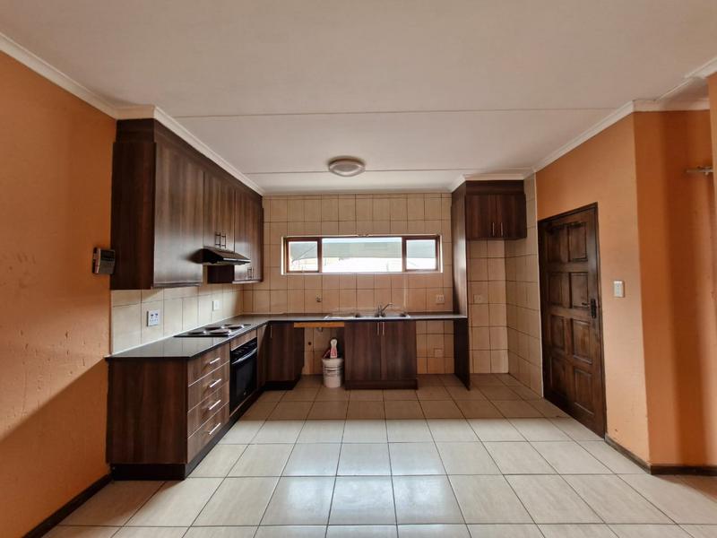 To Let 2 Bedroom Property for Rent in Helderwyk Gauteng