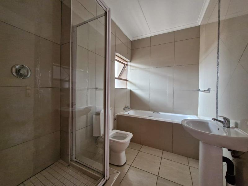 To Let 2 Bedroom Property for Rent in Helderwyk Gauteng