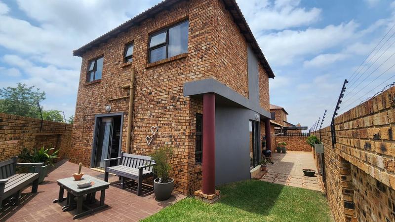 3 Bedroom Property for Sale in Florentia Gauteng