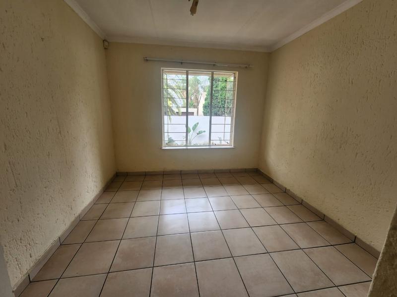 To Let 2 Bedroom Property for Rent in Sunninghill Gauteng