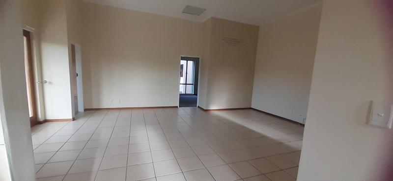 To Let 2 Bedroom Property for Rent in Eldo Lakes Estate Gauteng