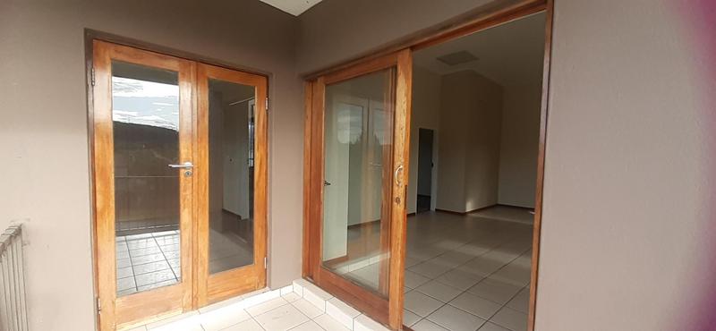 To Let 2 Bedroom Property for Rent in Eldo Lakes Estate Gauteng