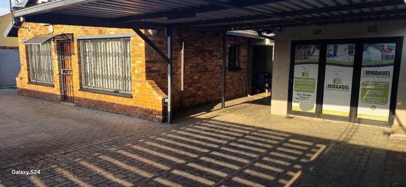 3 Bedroom Property for Sale in Hospital View Gauteng