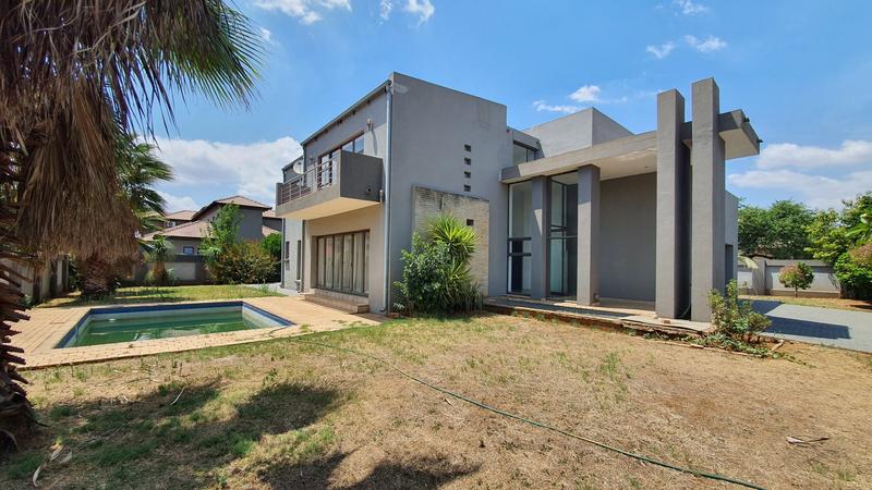 4 Bedroom Property for Sale in Zambezi Country Estate Gauteng