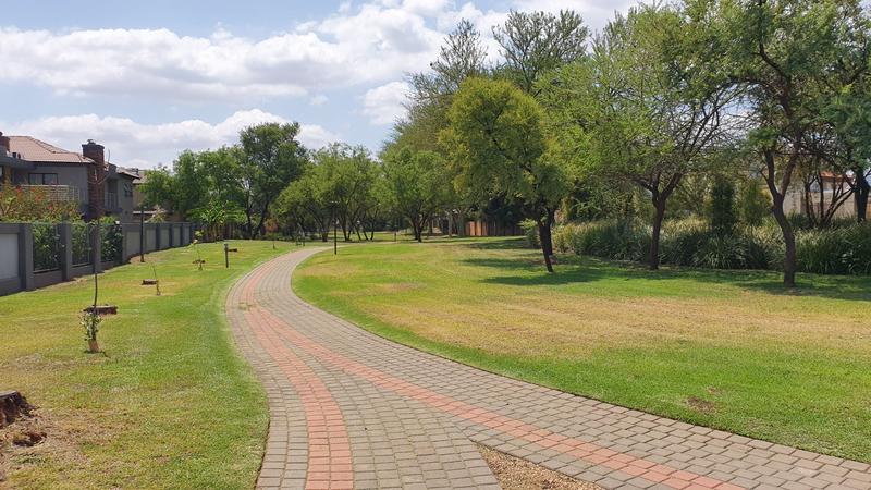 4 Bedroom Property for Sale in Zambezi Country Estate Gauteng