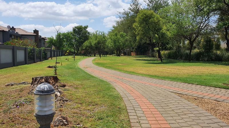 4 Bedroom Property for Sale in Zambezi Country Estate Gauteng