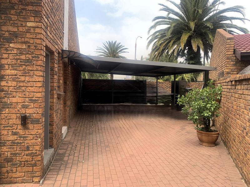 4 Bedroom Property for Sale in Sunward Park Gauteng