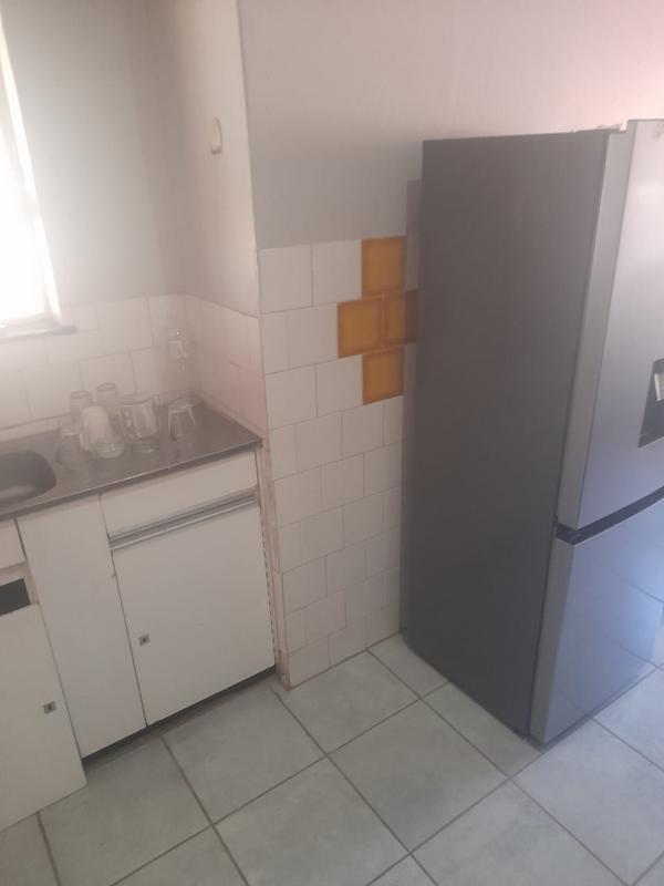 To Let 1 Bedroom Property for Rent in Randhart Gauteng