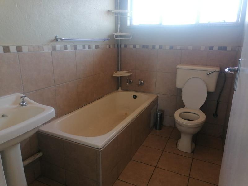 To Let 2 Bedroom Property for Rent in Primrose Gauteng