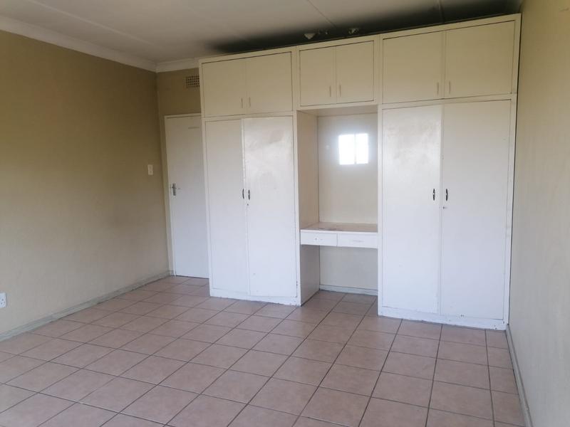 To Let 2 Bedroom Property for Rent in Primrose Gauteng