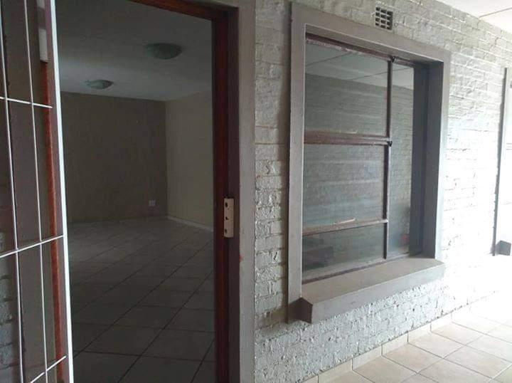 To Let 2 Bedroom Property for Rent in Alberton North Gauteng