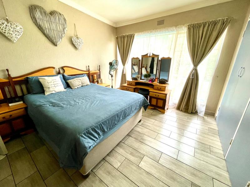 4 Bedroom Property for Sale in Noordheuwel Gauteng