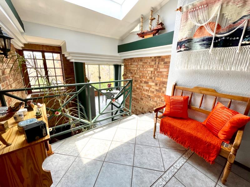 6 Bedroom Property for Sale in Rangeview Gauteng