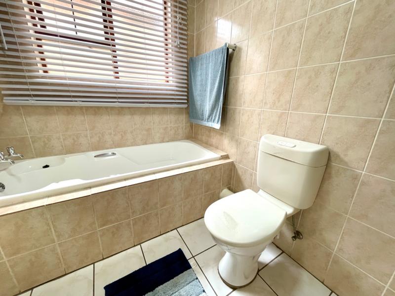 3 Bedroom Property for Sale in Rangeview Gauteng