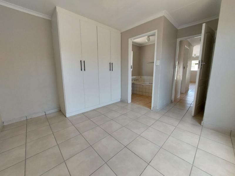 3 Bedroom Property for Sale in Lotus Gardens Gauteng