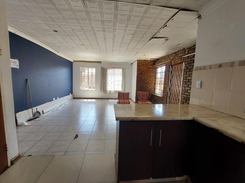 2 Bedroom Property for Sale in Theresa Park Gauteng