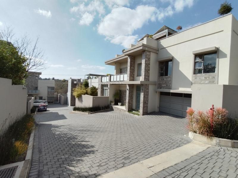 To Let 3 Bedroom Property for Rent in Bryanston Gauteng