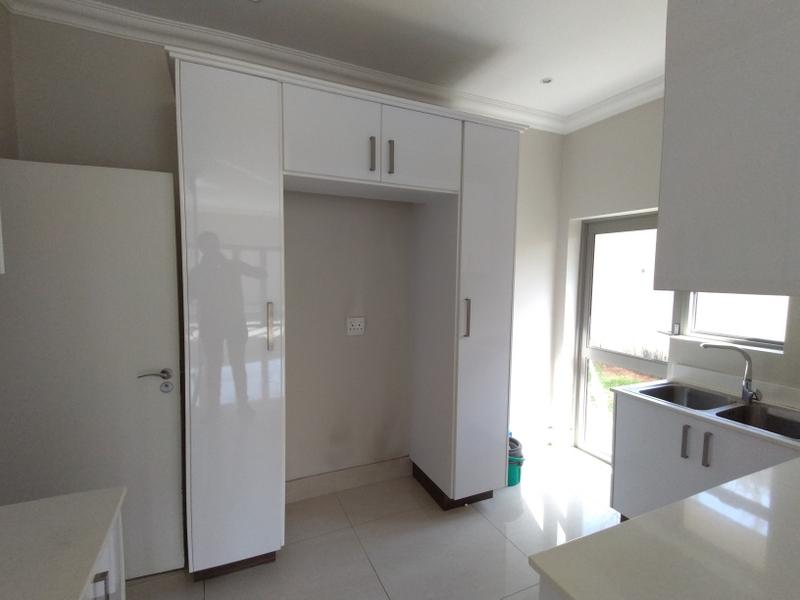 To Let 3 Bedroom Property for Rent in Bryanston Gauteng