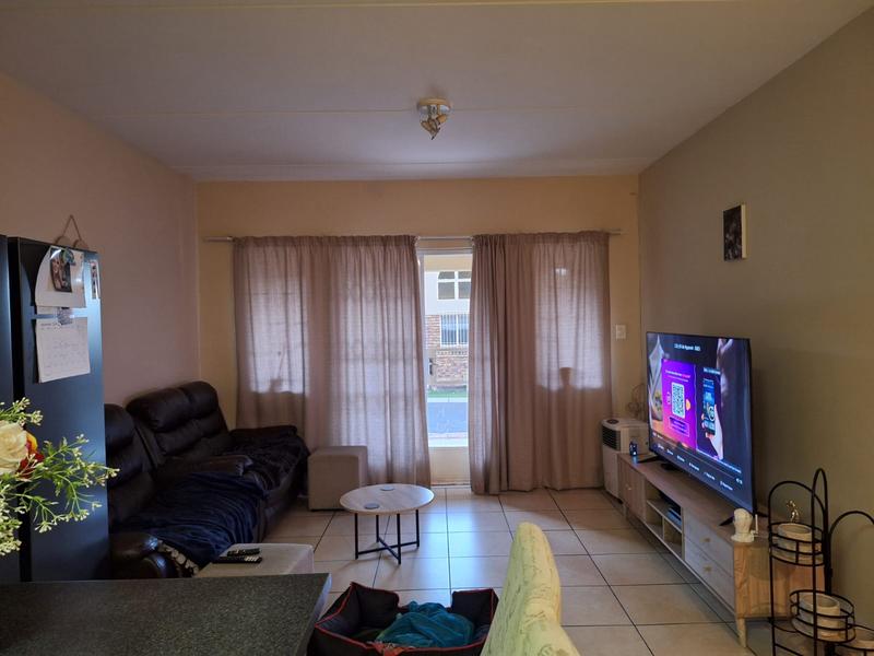 To Let 2 Bedroom Property for Rent in Petersfield Gauteng