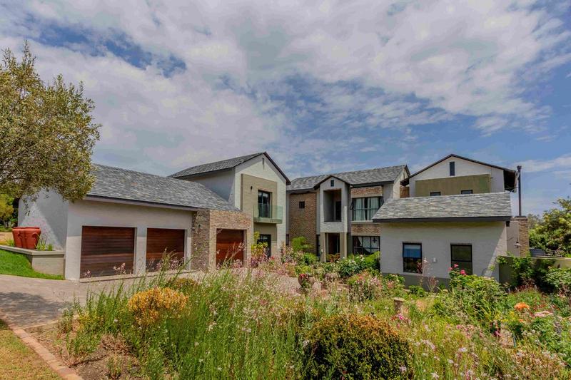 4 Bedroom Property for Sale in Copperleaf Estate Gauteng