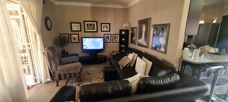 3 Bedroom Property for Sale in Annlin Gauteng