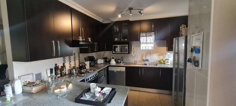 3 Bedroom Property for Sale in Annlin Gauteng