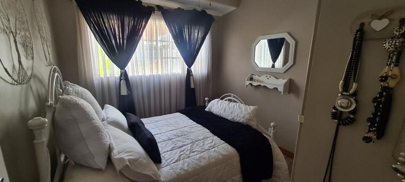 3 Bedroom Property for Sale in Annlin Gauteng