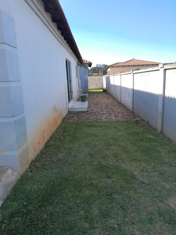 3 Bedroom Property for Sale in Munsieville Gauteng