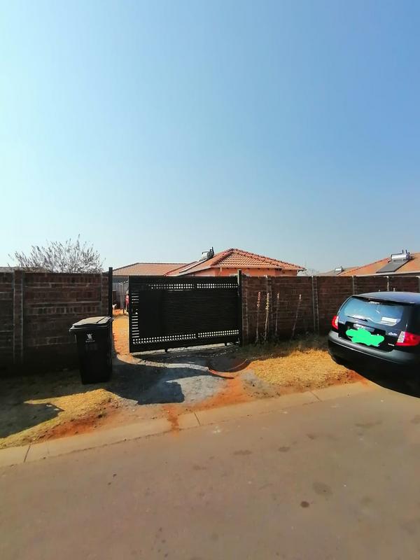 3 Bedroom Property for Sale in Sky City Gauteng