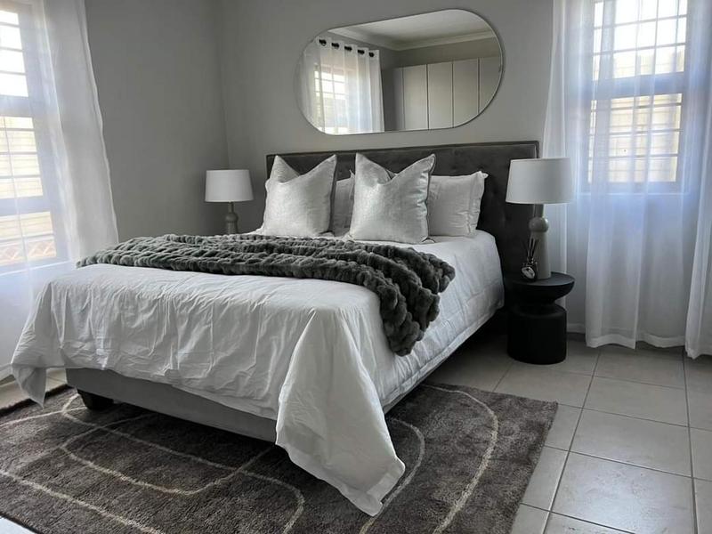 3 Bedroom Property for Sale in Protea Glen Gauteng